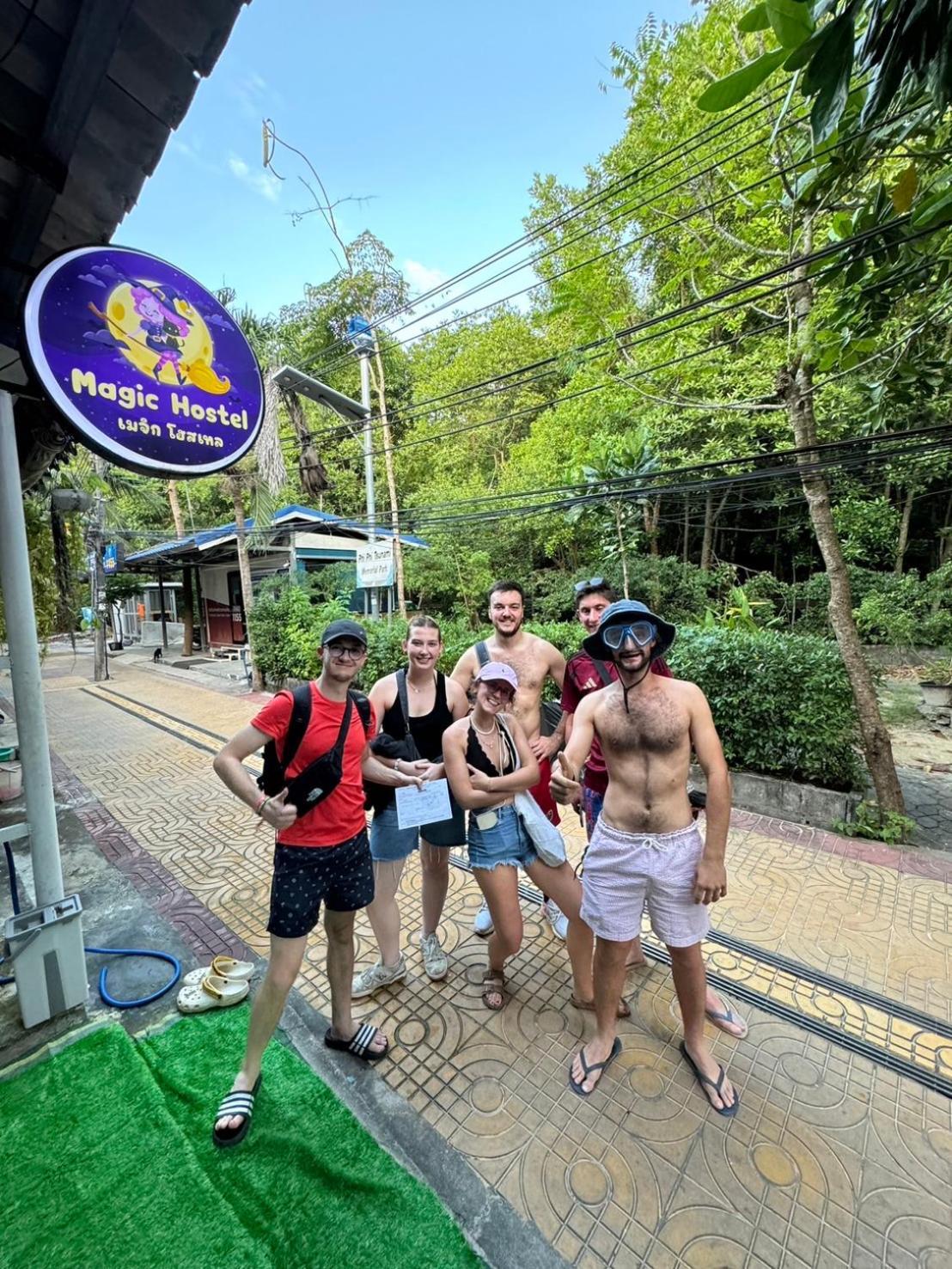 Magic Hostel Phi Phi Don Exterior foto